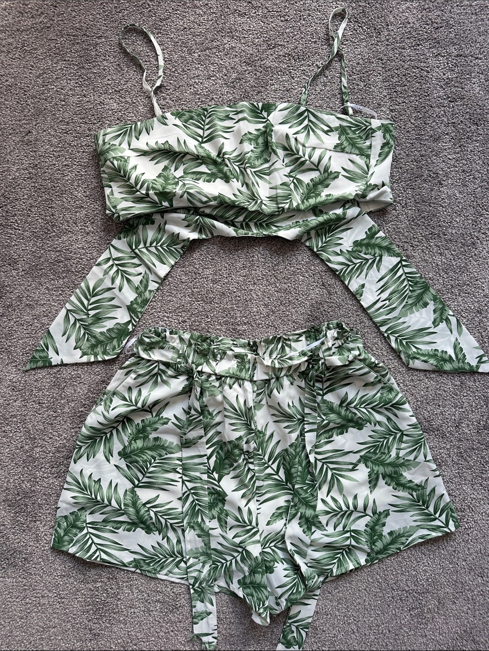 Lulus Green Leaf Print Two-Piece Crop Top & Shorts Set